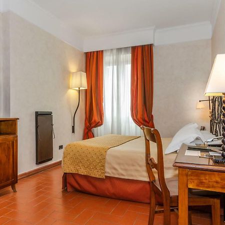 Hotel Ristorante La Pergola Magliano Sabina Extérieur photo