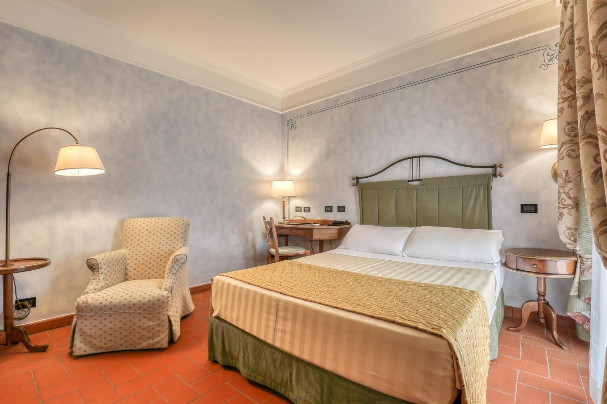 Hotel Ristorante La Pergola Magliano Sabina Chambre photo