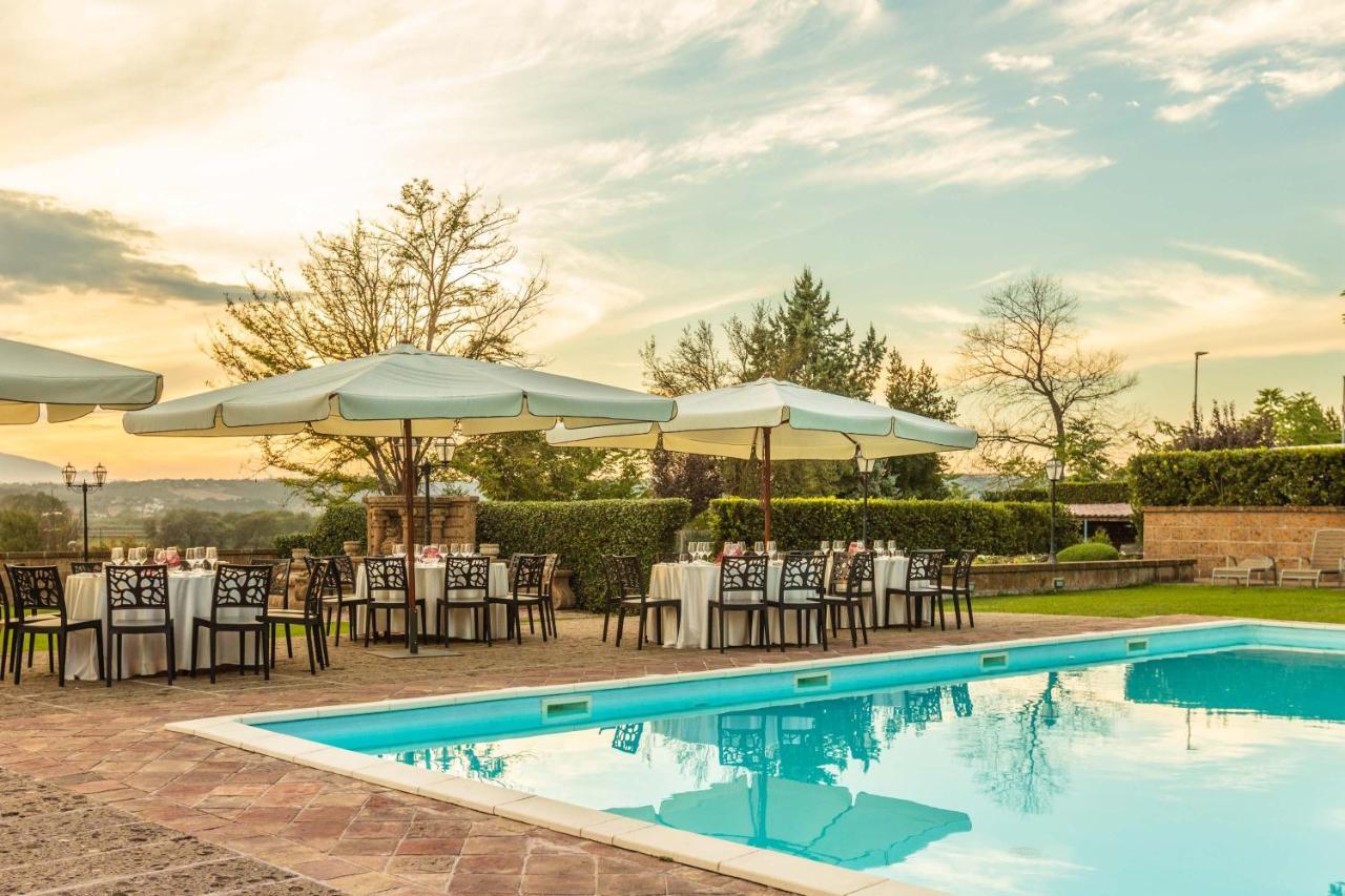 Hotel Ristorante La Pergola Magliano Sabina Extérieur photo